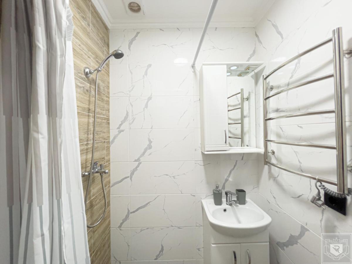 Renthouse Apartments Sleep&Go #1 Chisinau Ngoại thất bức ảnh