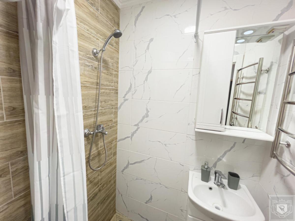 Renthouse Apartments Sleep&Go #1 Chisinau Ngoại thất bức ảnh